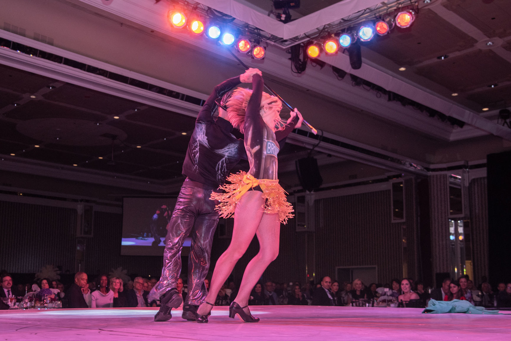 110318_acw_dancinggallery-201.jpg